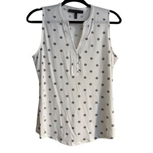 WHITE HOUSE BLACK MARKET Sleeveless Polka Dot V Neck Button Front Shirt Womens M